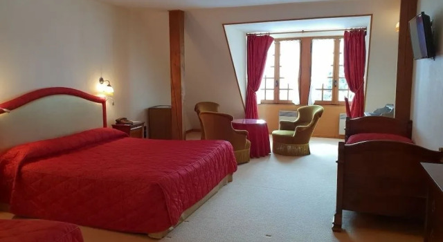Château d'Herbelon, Varaa Hotelli Treffort Rhône-Alpes.