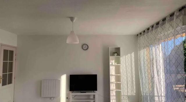 Private apartment for 4 people