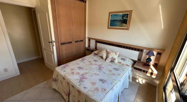 Апартаменты c 1 комнатой с балконом и с частичным видом на море Golfinhos Apart Hotel