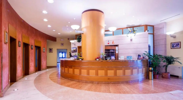 Hotel Persicos, Забронировать Отель Сан-Джованни-ин-Персичето провинция Болонья