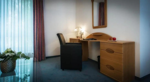 Hotel Pfälzer Hof GmbH, Забронировать Отель Брауншвейг Brunswick Land