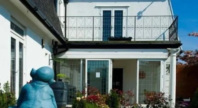 The White Lodge