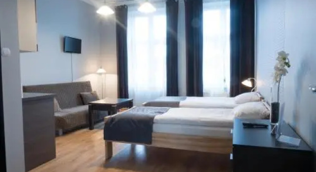 Just4You Apartments, Забронировать Апартаменты/квартира Отели Кракова с парковкой, рядом с Церковь Святого Франциска Ассизи, Парковка