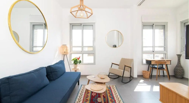 Апартаменты Superior Allenby 36 Bauhaus Residence 5 Stars