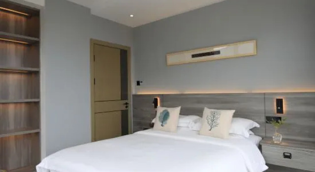Люкс Deluxe East Garden Boutique Hotel