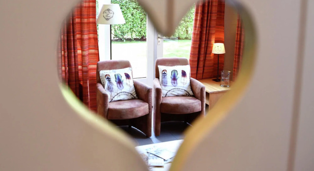 Cozy Holiday Home with Bubble Bath near Zwolle, Boek Hotel Hotels in Salland met zwembad, Zwembad