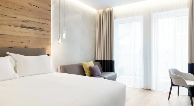 Двухместный полулюкс AC Hotel Venezia by Marriott