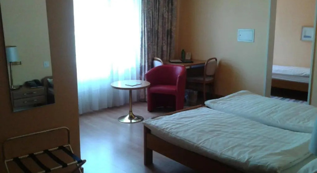 Трёхместный номер Standard Hotel Le Cedre