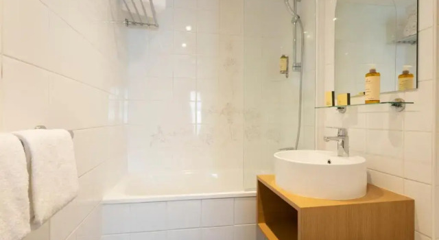 Трёхместный номер Standard Hôtel Joe M