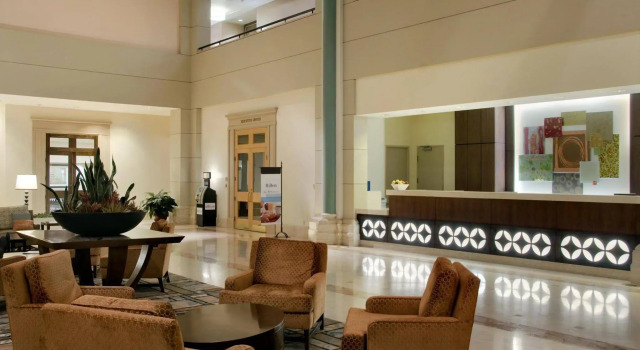 Hilton Houston North, Boek Hotel Hotels in Houston met parkeren, Parkeren