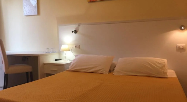 Hotel Soresina, Buchen Sie Hotel Soresina 
