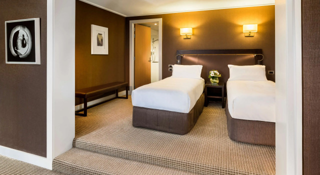 Hilton Queenstown Resort & Spa, Buchen Sie Resort Hotels in Otago mit Pool, Schwimmbad
