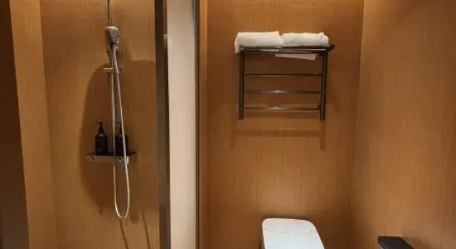 Люкс Deluxe Qingdao Quanyi Hotel (Xinduxin Qingjiang Road Metro Station Branch)