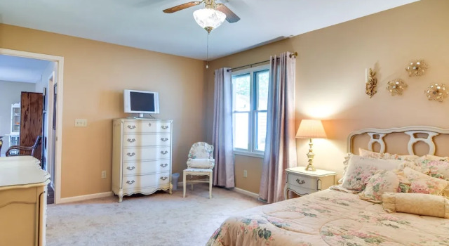 Tonawanda Vacation Rental ~ 13 Mi to Niagara Falls, Book Lejlighed Tonawanda Buffalo