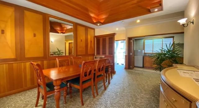 Люкс с 2 комнатами Tiara Labuan Hotel
