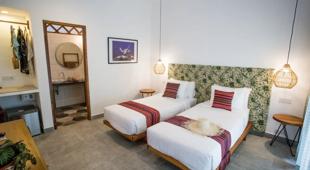 Номер Standard с балконом и с красивым видом из окна Abdi Hotel