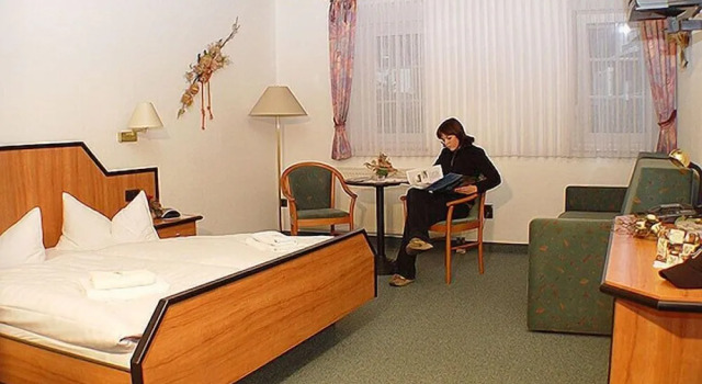 Hotel Kleeberg, Rezervovat Hotel Lichtetal am Rennsteig 