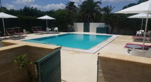 Trilocale con piscina in zona residenziale 5