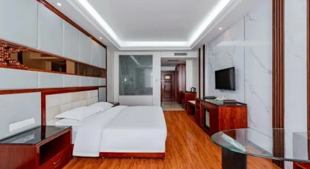 Двухместный люкс Business Guanghui Holiday Hotel