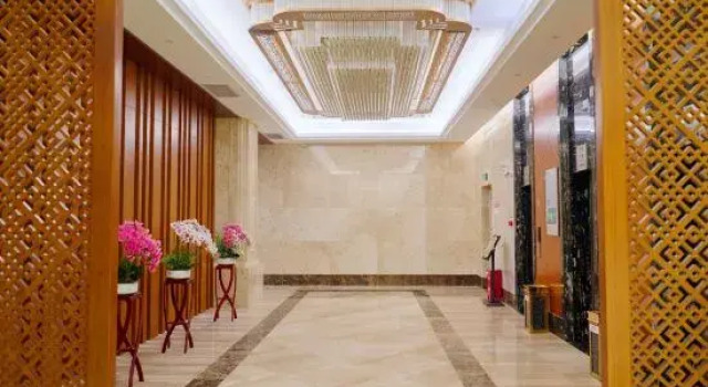 Zhaotong Development Building Hotel, Rezerwuj Hotel Zhaotong Yunnan
