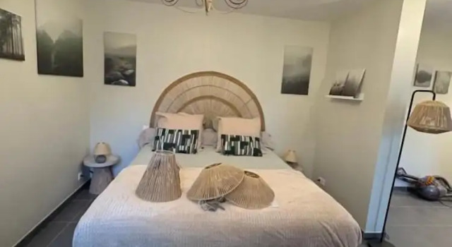 Номер Comfort с видом на сад Auberge De Pachoquin