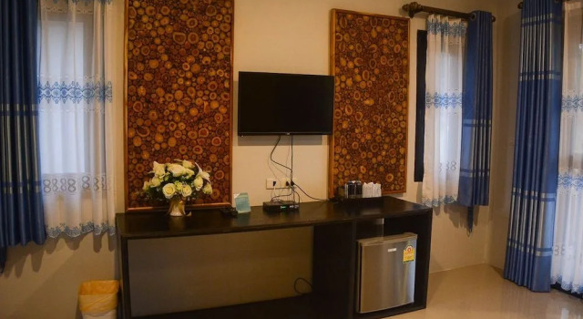 Phu Chom Mork Resort