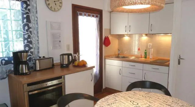 Holiday home Casa-Corsica, Varaa Hotelli Linguizzetta 