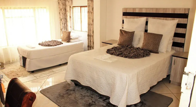 Трёхместный семейный номер Standard Meredale Lodge