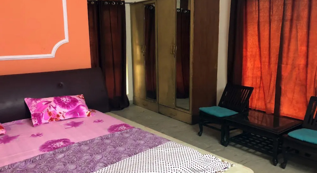 Апартаменты с 2 комнатами с балконом и с видом на город Utsav Bed & Breakfast