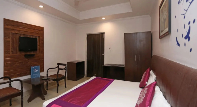 Номер Standard OYO 3697 Hotel Rivieraa