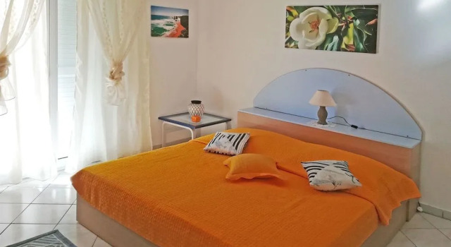 Apartments Zvonimir, Забронировать Апартаменты/квартира Отели Хвара с парковкой, рядом с Church of the Holy Spirit Hvar, Парковка