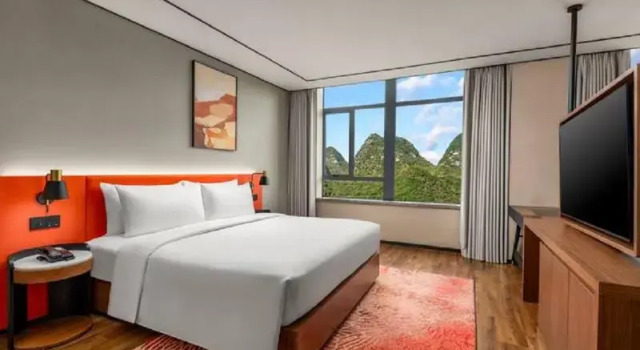 Hilton Garden Inn Xingyi Wanfenglin, Book Hotel Hotels in Qianxinan with Parking, Parking