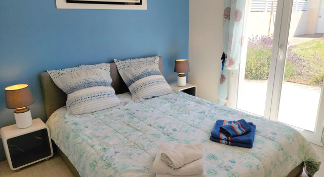 Holiday Home in Plouhinec by Audierne Bay, Rezerwuj Hotel Poulgoazec Bretania
