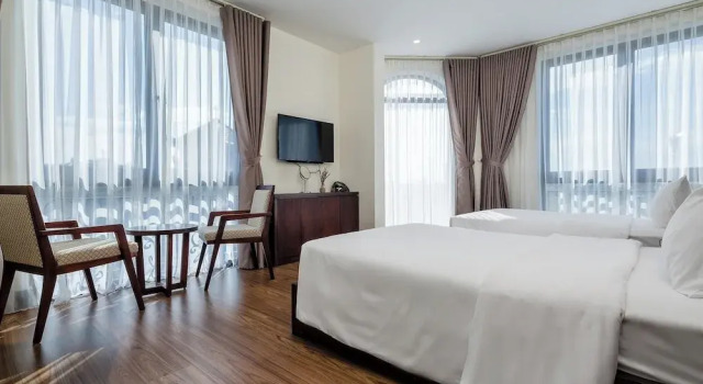 Четырёхместный семейный номер Standard с видом на город Haka Boutique Hotel