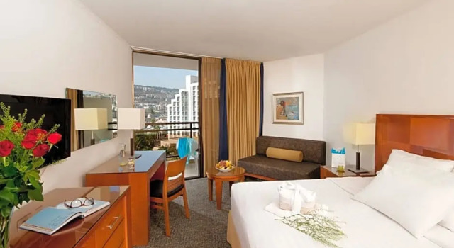 Номер Deluxe с видом на озеро Leonardo Plaza Hotel Tiberias