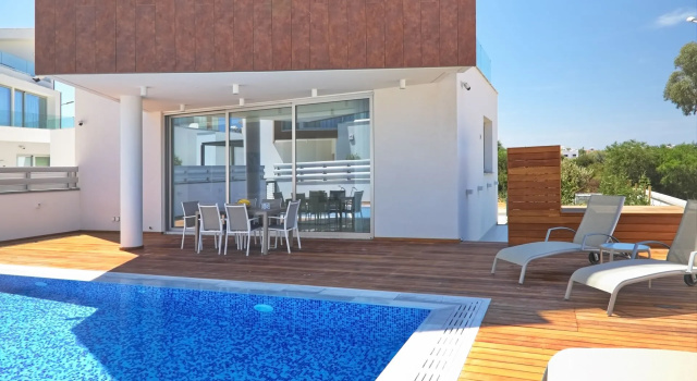 Вилла seafront Seaview Luxury Villa Jacuzzi & Pool! 2 Min Beach