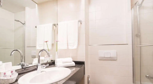 Четырёхместный номер Standard Best Western Plus Hotel Am Schlossberg