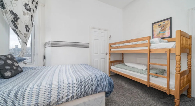Четырёхместный номер Comfort Deneside Guest House
