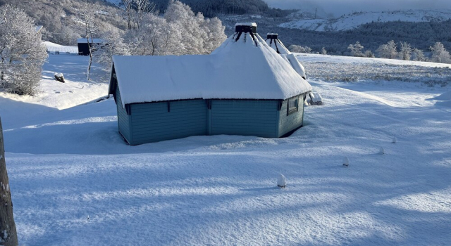 Коттедж Little Luxe Lodges 2