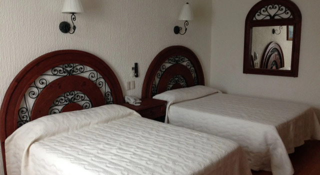 Hotel Quinta Antigua, Book Hotel Hotels in Michoacan with Breakfast, Breakfasts