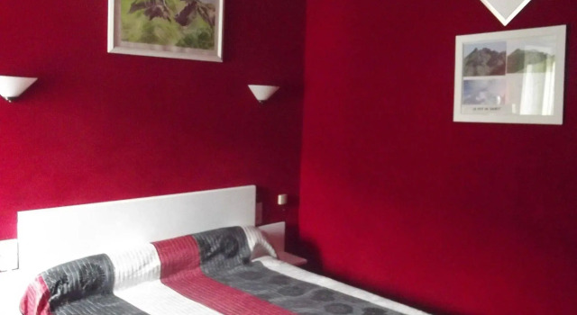Le Rider, Rezervovat Hotel Bort-les-Orgues 