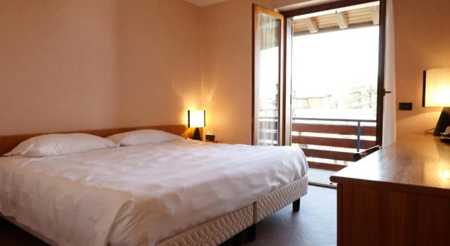Двухместный номер Standard с балконом Active Hotel