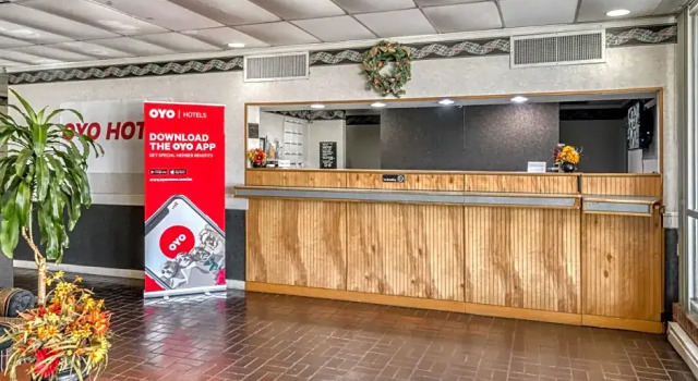 OYO Hotel Battleboro, Забронировать Отель Бэтлборо 