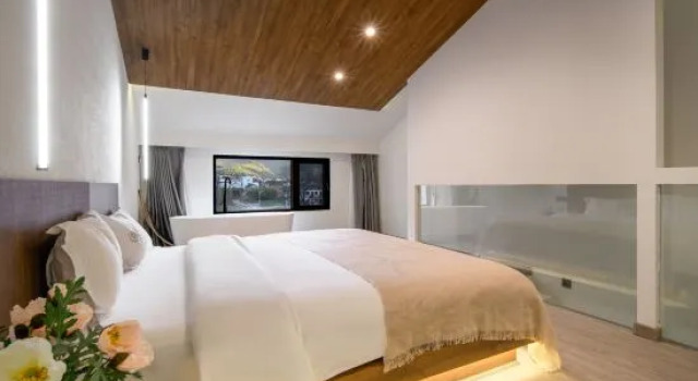 Семейный люкс Yuanxian Moon Bay Tingxi Homestay