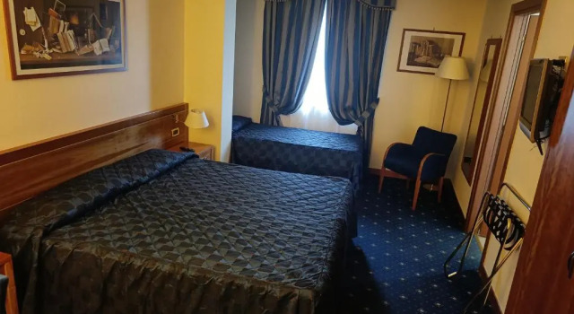 Трёхместный номер Standard Hotel Lemi