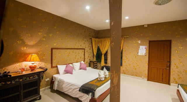 Nongkhai Tavilla Resort and Convention Center, Забронировать Курортный отель Нонгкхай Nong Khai Province, рядом с Nong Thin Public Park