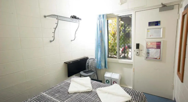 Двухместный номер YHA Cairns Central