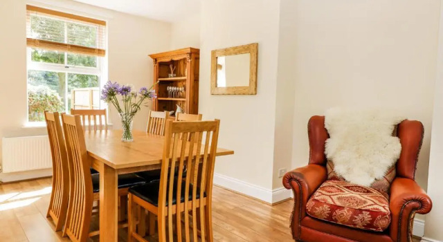 2 Moor Farm Cottages, Забронировать Фермерский дом Кингстон-апон-Халл Восточный райдинг Йоркшира