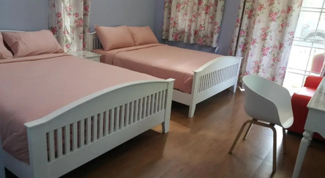 Коттедж с видом на сад Farm Terrace