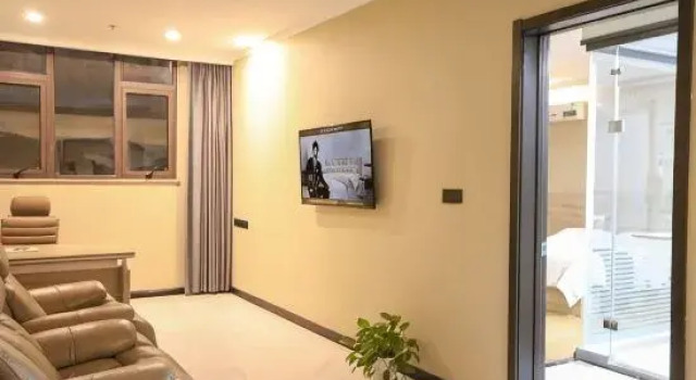 Люкс Deluxe GreenTree Inn ShanDong ZaoZhuang TengZhou FuQian Road LongQuan Square Business Hotel
